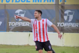 Dos goles de Franco Boaglio para la goleada del líder Paraná - Foto Natalia Cnokaert