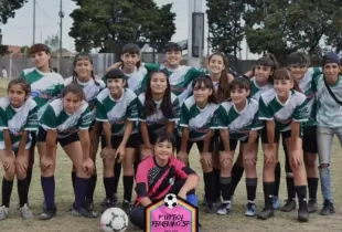 Banfield campeón Sub-17 - Foto Facebook Fútbol Femenino San Pedro 